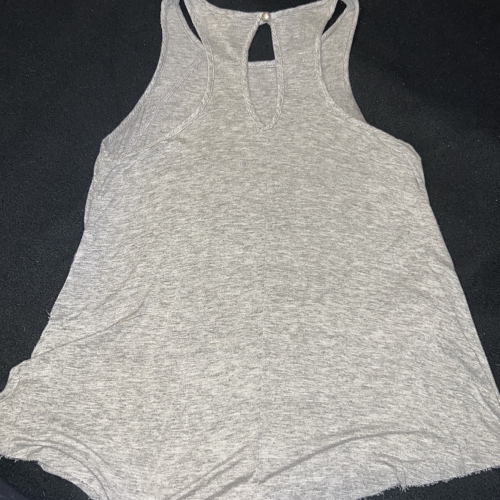 GYPSY DREAMS FRAYED TANK - Picture 15 of 15